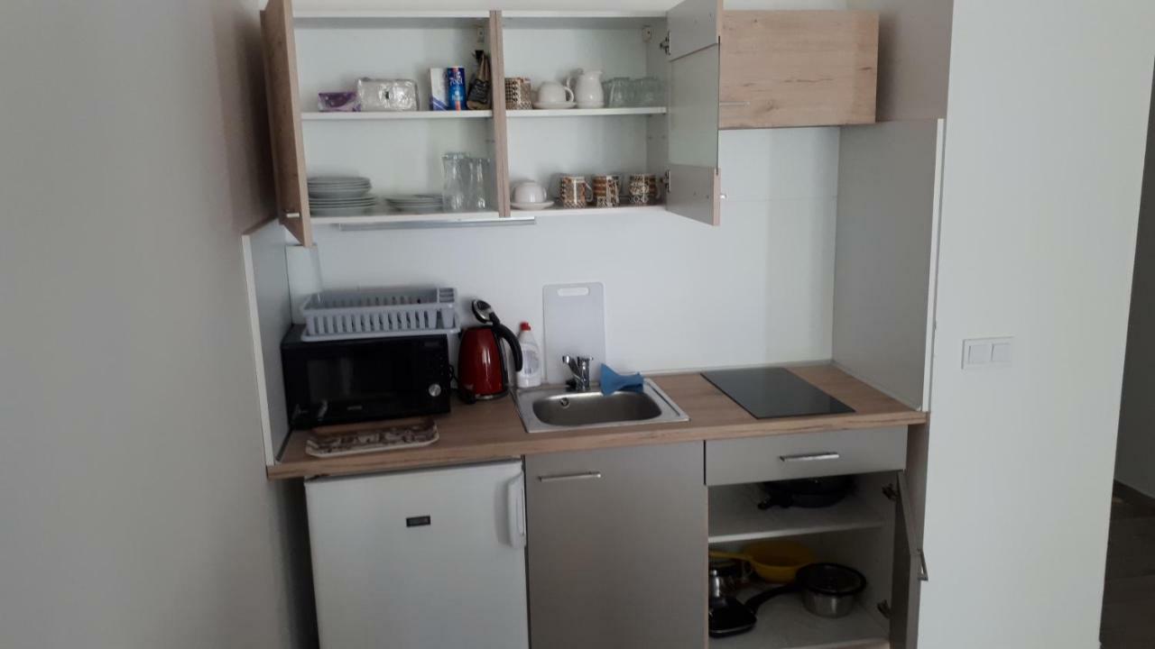 Lido Riviera Apartman Балатонлеле Екстериор снимка